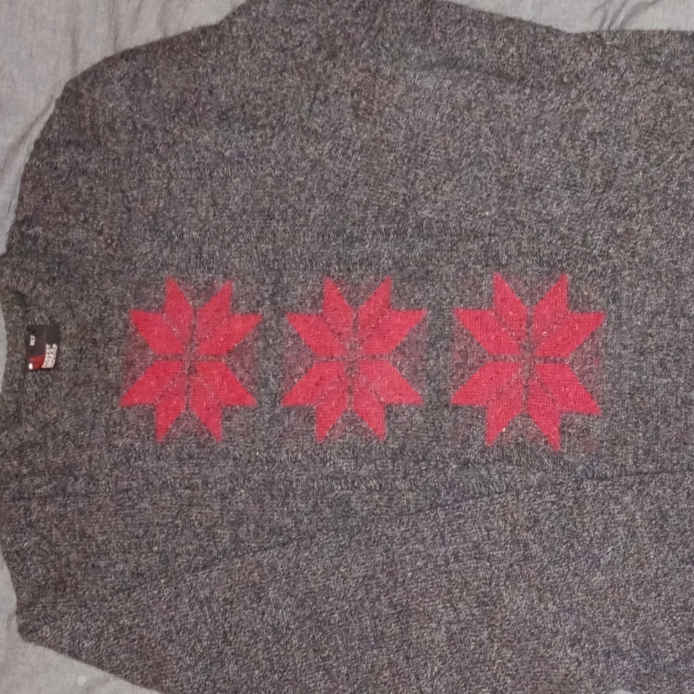 Robert Bruce wool sweater